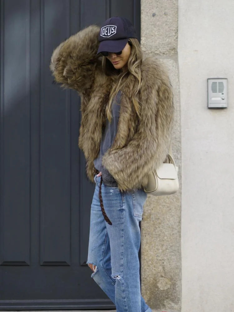 Women Fashion Thicken Short Faux Fur Jacket Chic V Neck Long Sleeved Plush Cardigan Coat Winter Elegant Female Warm Outerwear