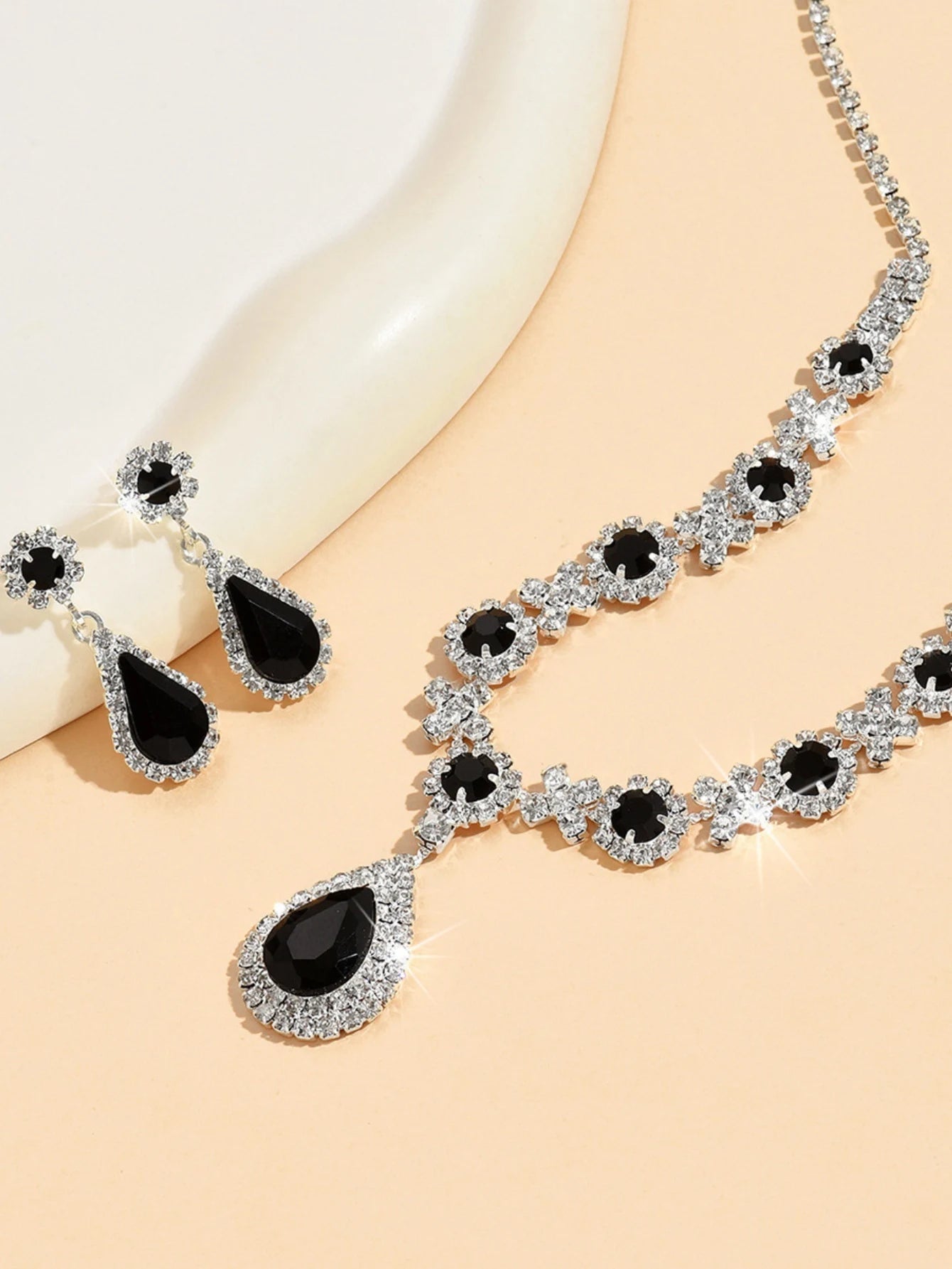 3pcs Fashion Crystal Drop Necklace Earrings Women's Jewelry Set