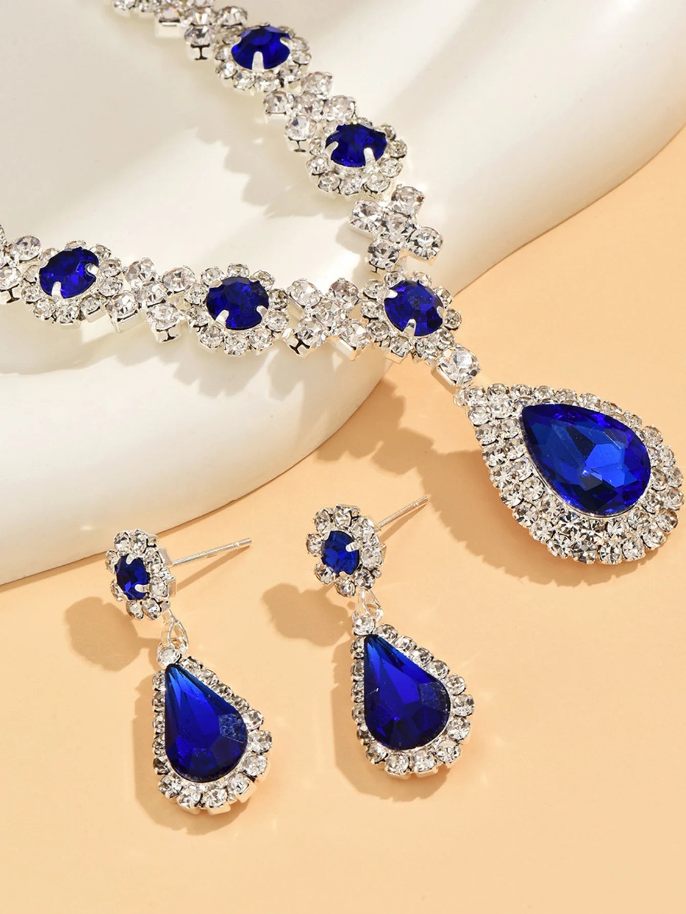 3pcs Fashion Crystal Drop Necklace Earrings Women's Jewelry Set