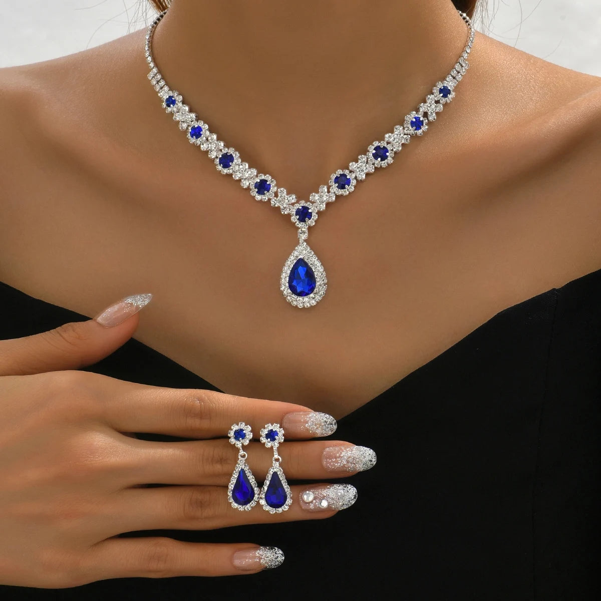 3pcs Fashion Crystal Drop Necklace Earrings Women's Jewelry Set