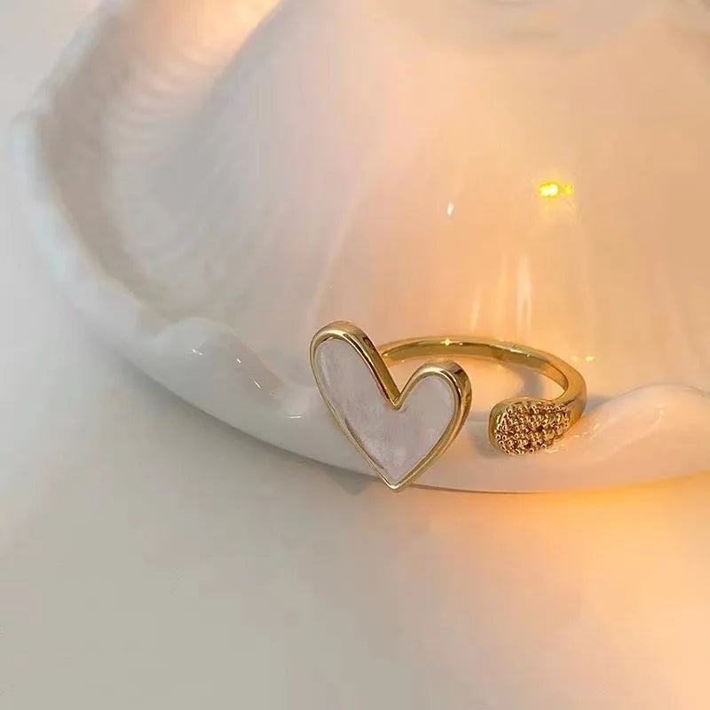 Trendy Golden Heart Rings For Women Minimalist Aesthetic Drop Of Oil Open Rings Female