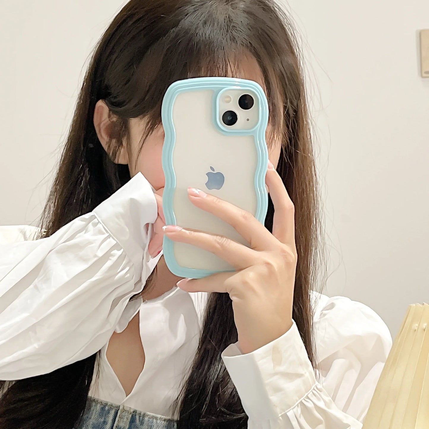 Transparent Curly Wave Case