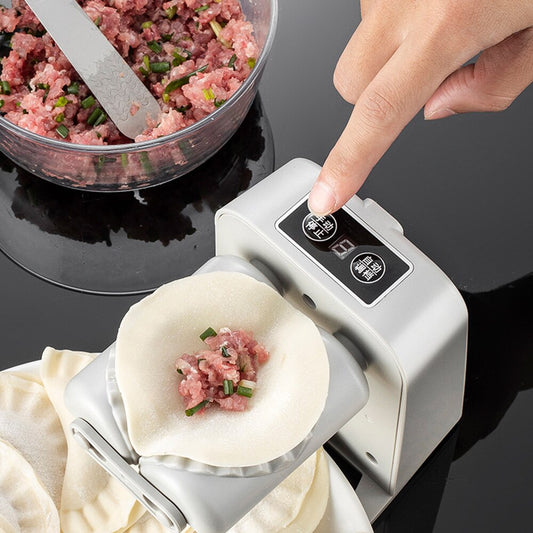 Automatic ravioli maker