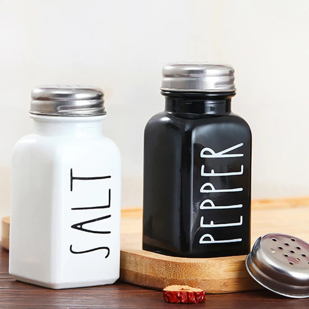 2Pcs/Set Glass Seasoning Bottle Black And White Salt Pepper