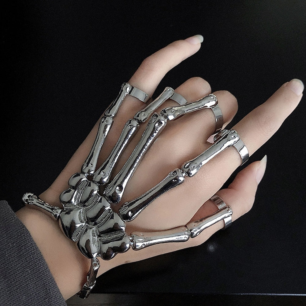 Gothic Skull Fingers Wristband