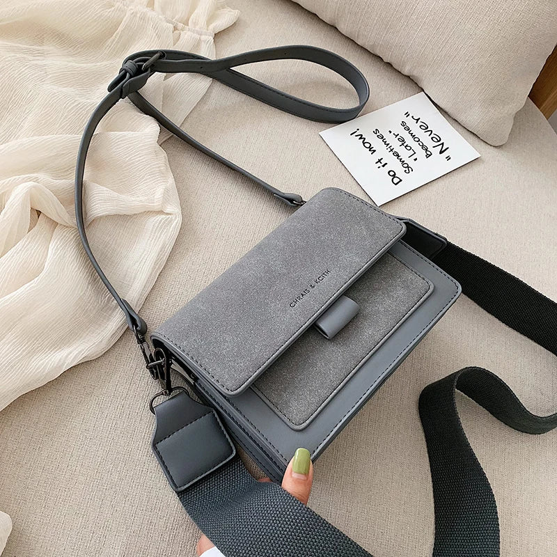 Casual fashion Shoulder Bag