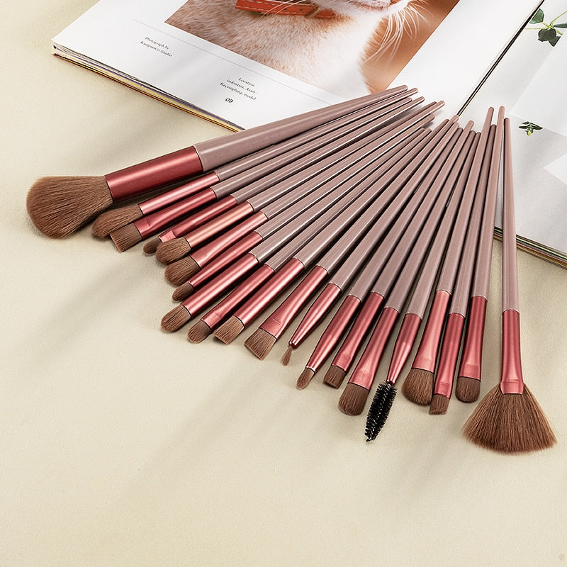 Soft Makeup Brushes Set