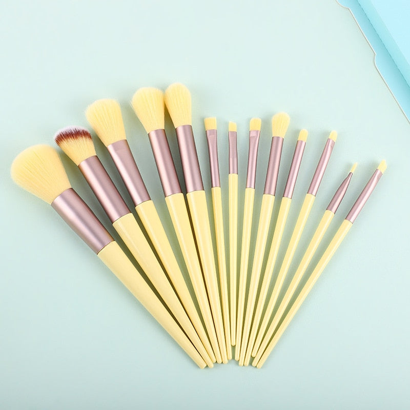 Soft Makeup Brushes Set