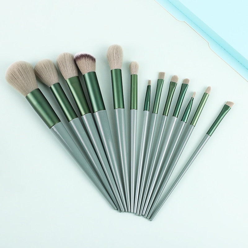 Soft Makeup Brushes Set