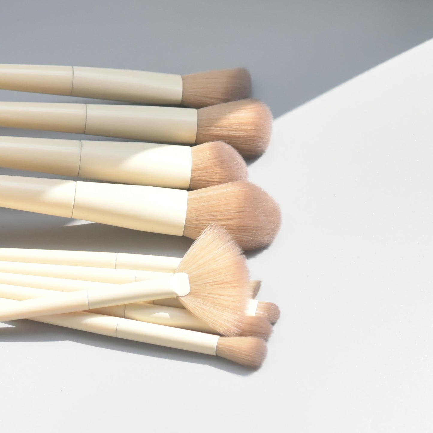 Soft Makeup Brushes Set